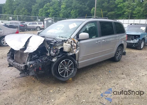 2016 Dodge Grand Caravan R/T z USA, uszkodzony, nr VIN 2C4RDGEG3GR313487